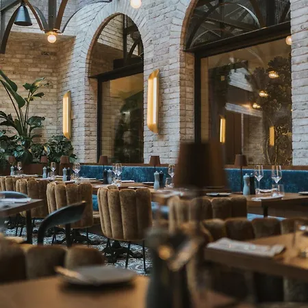 Indigo - Wawel Castle By Ihg 4*