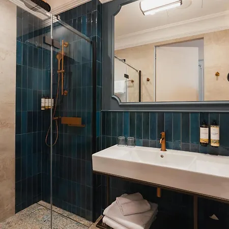 Indigo - Wawel Castle By Ihg